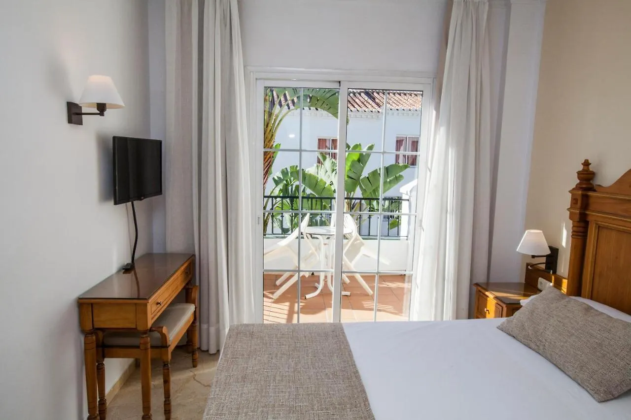 Hotel Villa Flamenca Нерха Испания