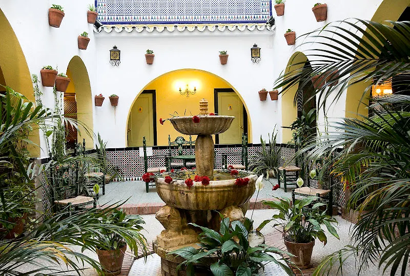 Hotel Villa Flamenca Nerja 3*,